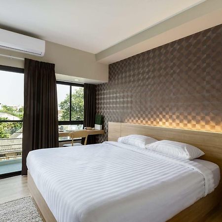 @S115 Residence Samut Prakan Zewnętrze zdjęcie